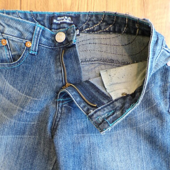 Rock & Republic Straight Denim Long Flare NWT Size 26 - Picture 5 of 11